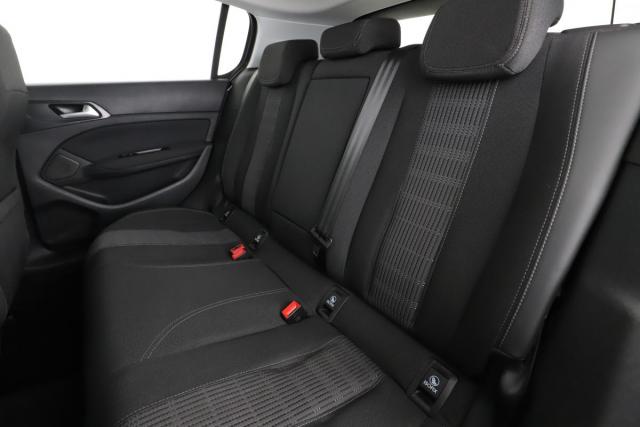 Peugeot 308 image 8