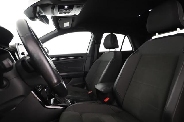 Volkswagen T-Roc image 1
