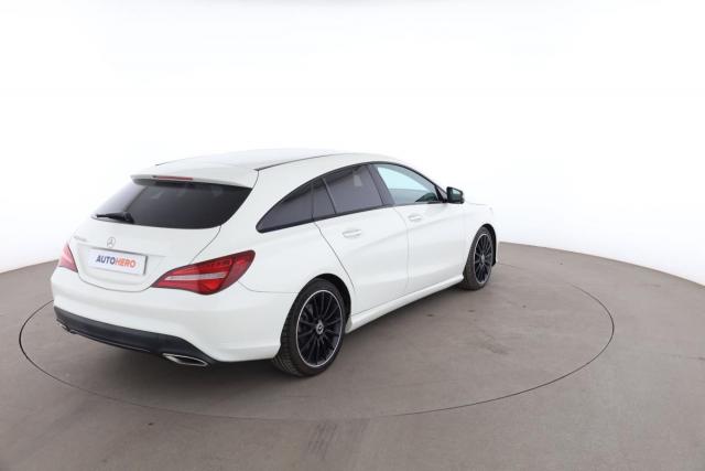 Mercedes Benz Cla Shooting Brake image 9