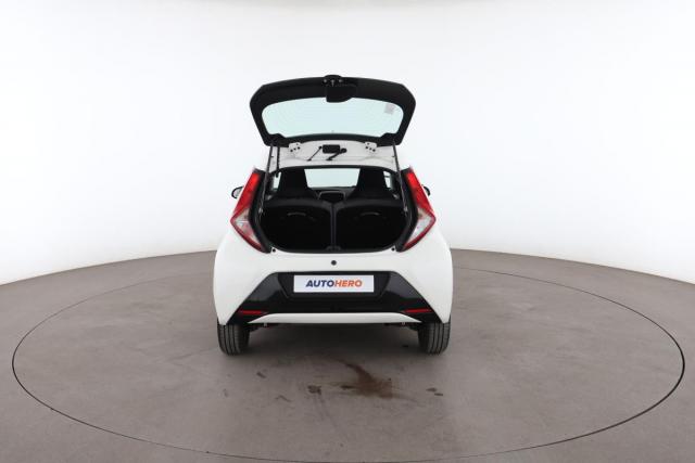 Toyota Aygo image 8
