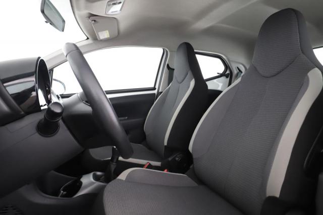Toyota Aygo image 2