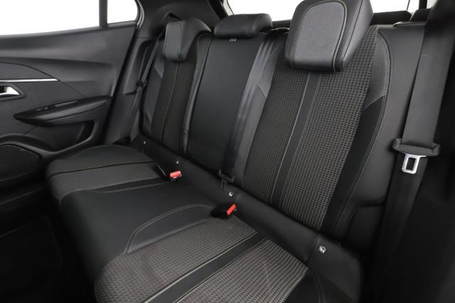 Peugeot 2008 image 4