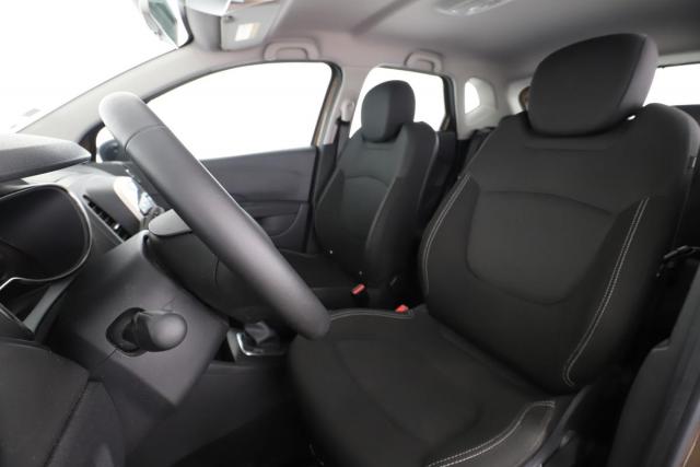 Renault Captur image 9