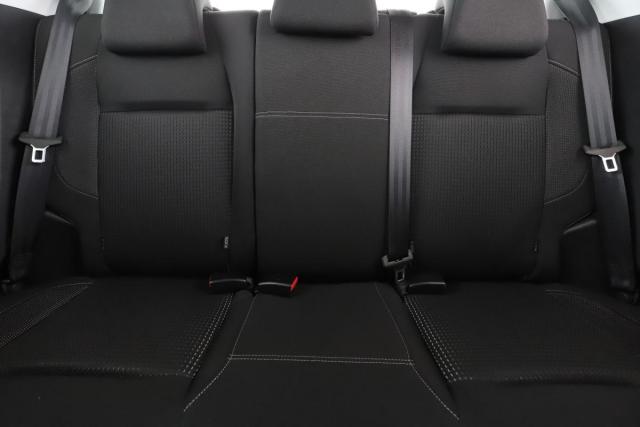 Peugeot 208 image 7