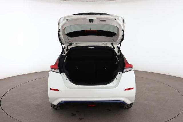 Nissan Leaf image 6
