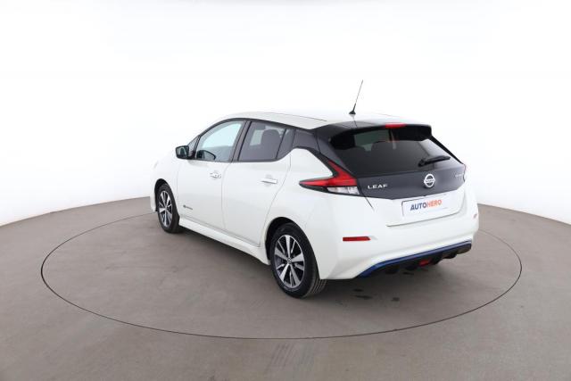 Nissan Leaf image 2