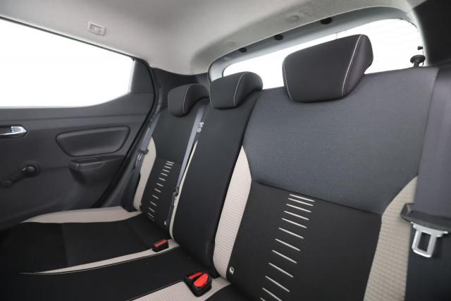 Nissan Micra image 9
