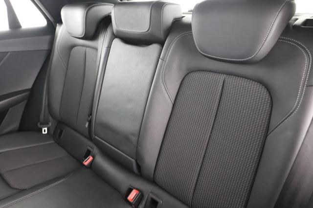 Audi Q2 image 8