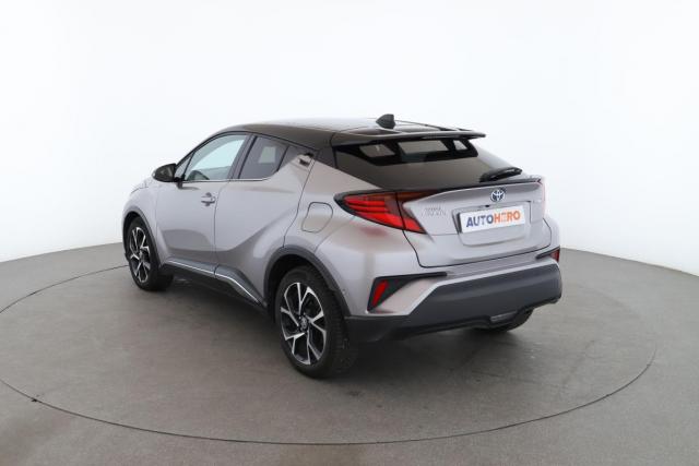 Toyota C-Hr image 7
