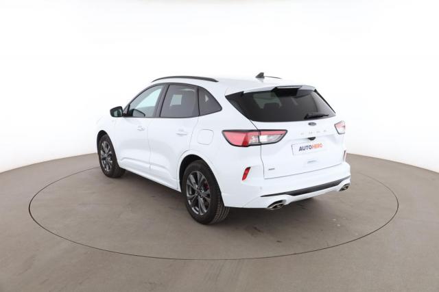 Ford Kuga image 7