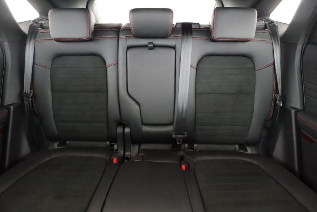 Ford Kuga image 2