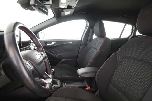 Ford Focus image 4
