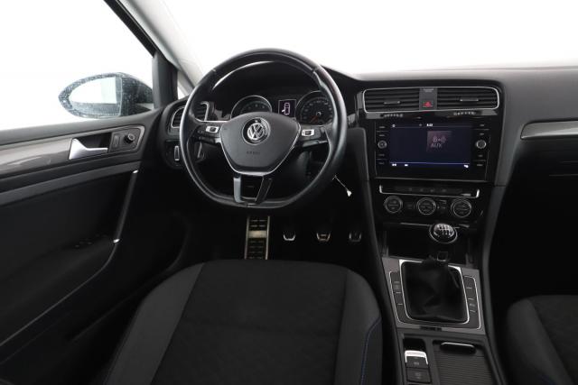 Volkswagen Golf image 5