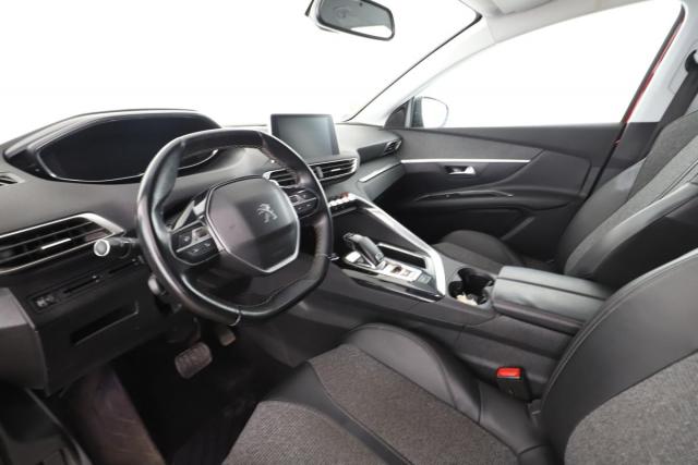 Peugeot 3008 image 3