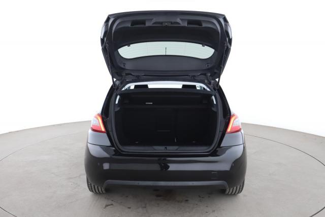 Peugeot 308 image 3