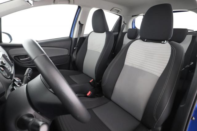 Toyota Yaris image 3