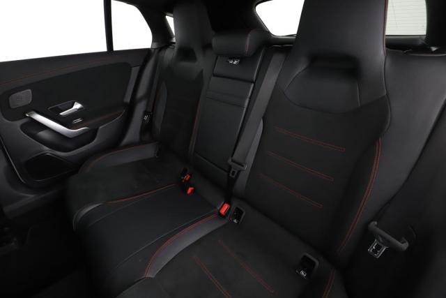 Mercedes Benz Cla Shooting Brake image 4