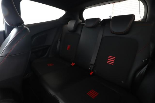 Ford Fiesta image 4
