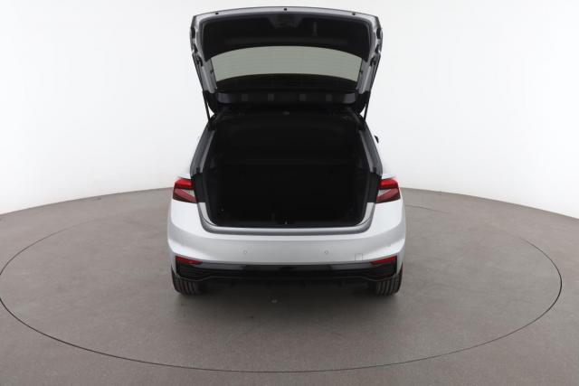 Skoda Fabia image 9