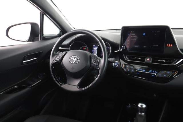 Toyota C-Hr image 8