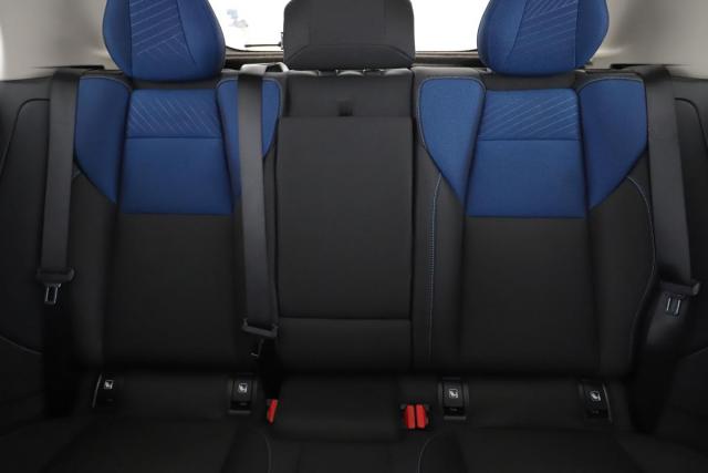 Lynk & Co 01 image 9