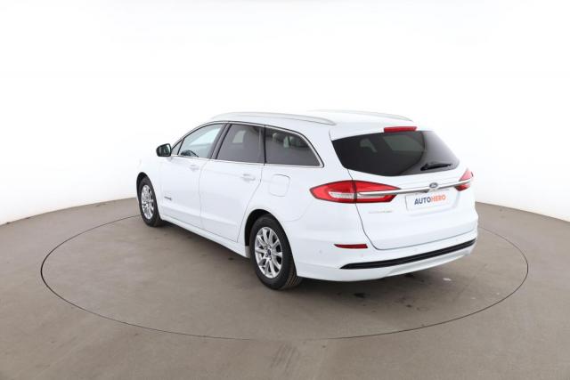Ford Mondeo image 2