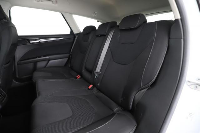 Ford Mondeo image 3