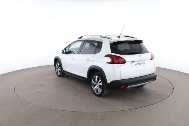 Peugeot 2008 image 8