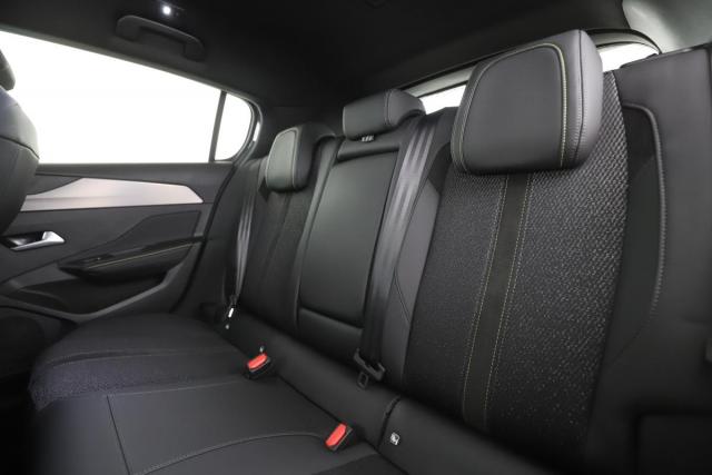 Peugeot 308 image 9