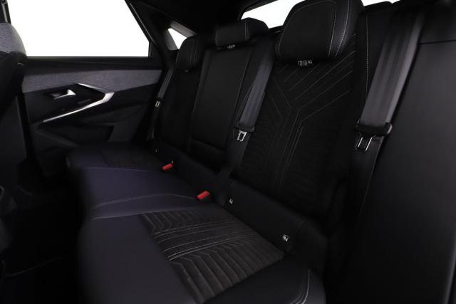 Peugeot 3008 image 6