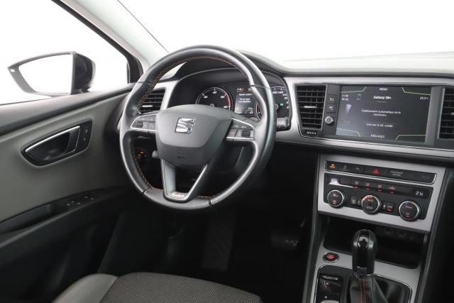 Seat Leon image 4