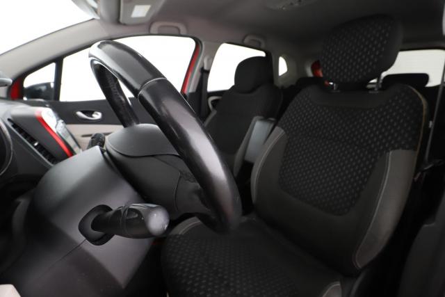 Renault Captur image 3