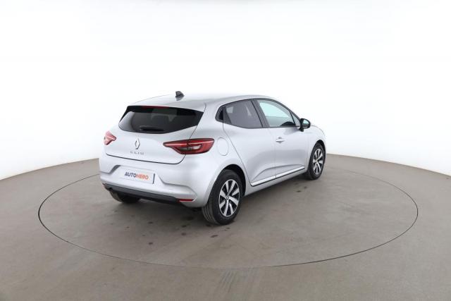 Renault Clio image 9