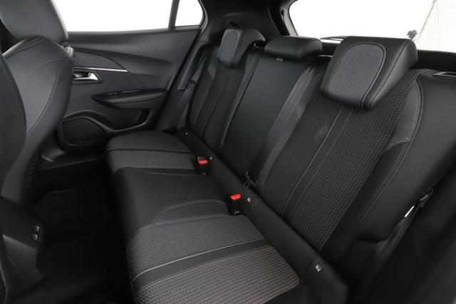 Peugeot 2008 image 4