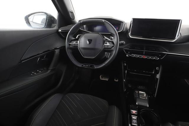 Peugeot 2008 image 4