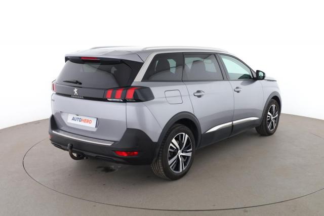 Peugeot 5008 image 4