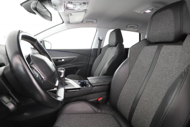 Peugeot 5008 image 6