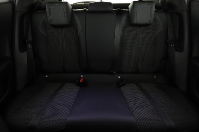 Peugeot 2008 image 5