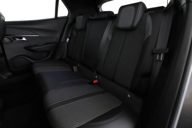 Peugeot 2008 image 3