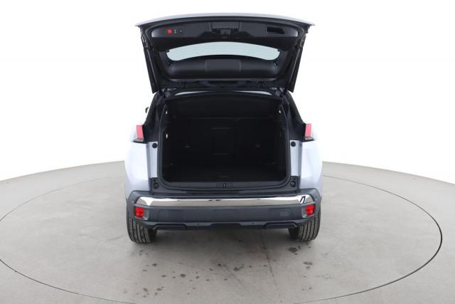 Peugeot 3008 image 2