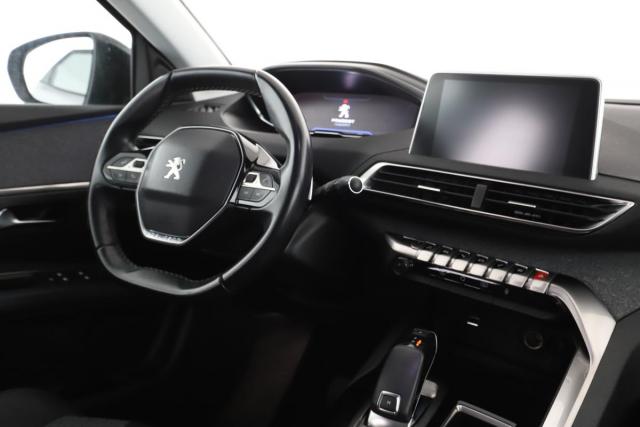 Peugeot 3008 image 3