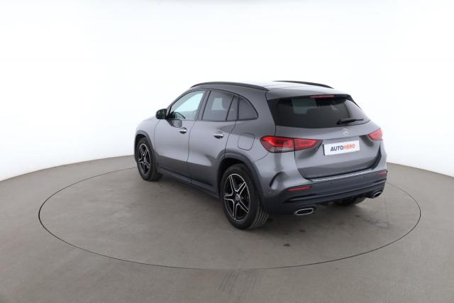 Mercedes Benz Gla image 9