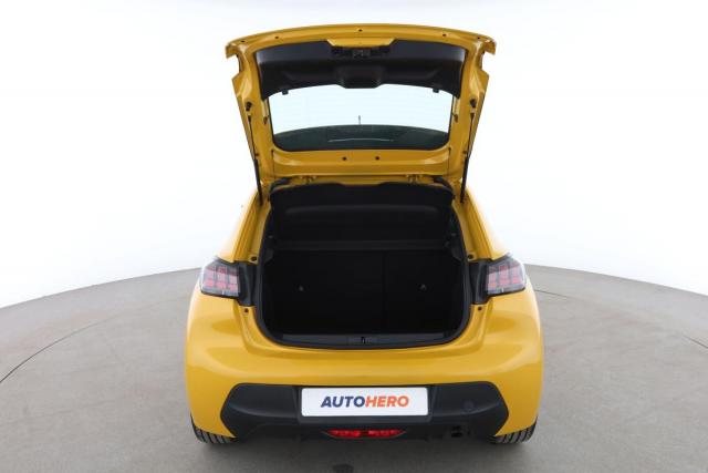 Peugeot 208 image 2