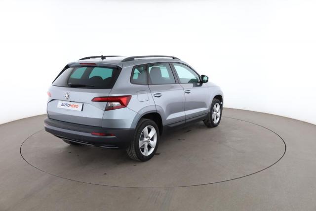 Skoda Karoq image 3