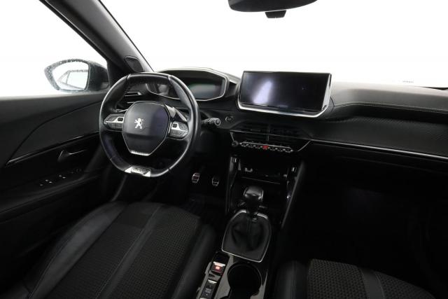 Peugeot 2008 image 3