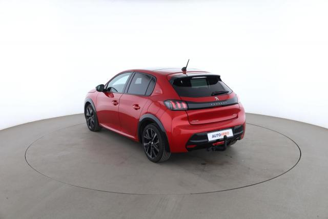 Peugeot 208 image 3
