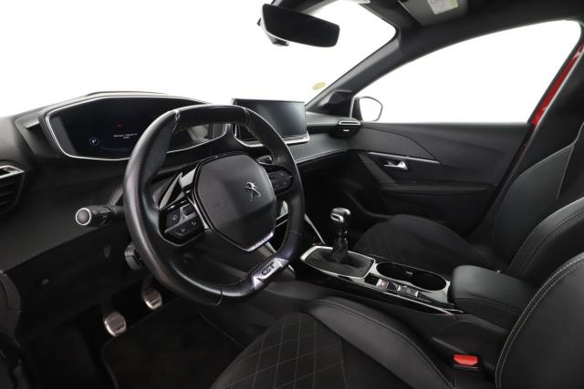 Peugeot 208 image 4
