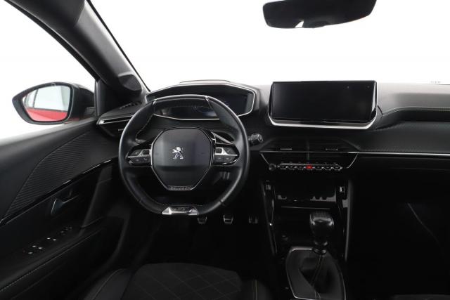 Peugeot 208 image 7