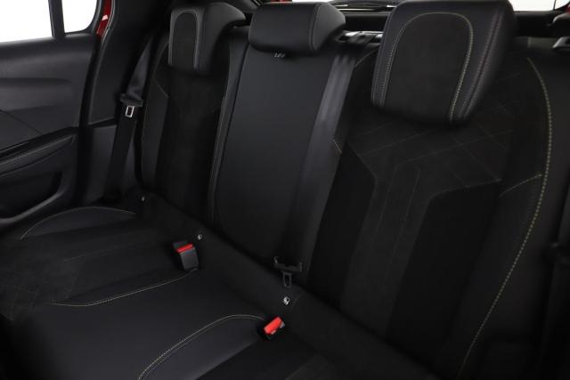Peugeot 208 image 5