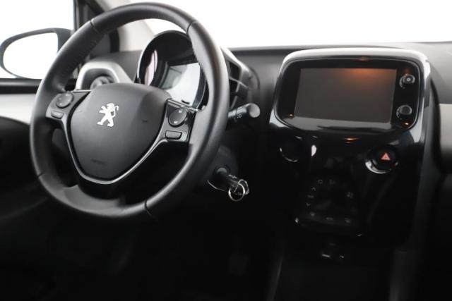 Peugeot 108 image 9